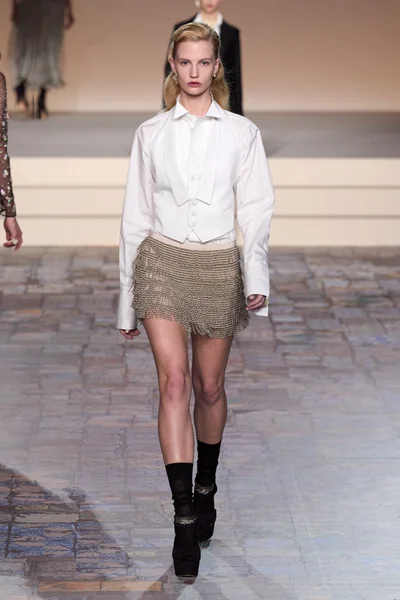 Look 73